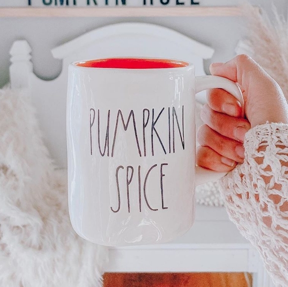 NEW RAE DUNN VINTAGE PUMPKIN SPICE MUG